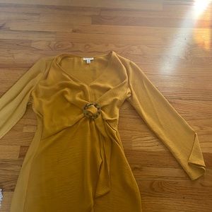 Yellow 3/4 mini dress